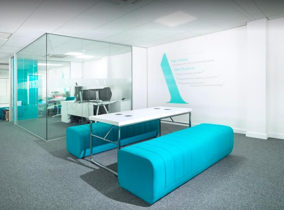aston-shaw-norwich-desk